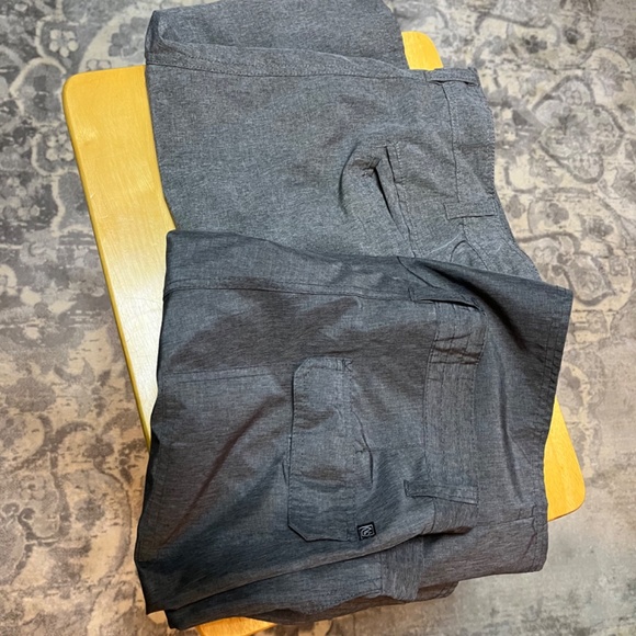 Men’s shorts - Picture 3 of 3